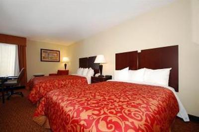 фото отеля BEST WESTERN Plus Edison Inn