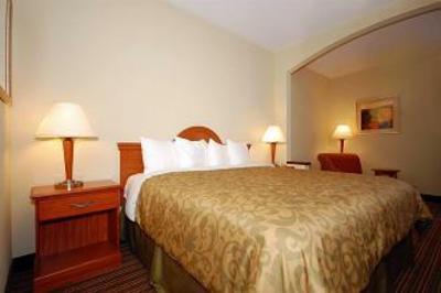 фото отеля BEST WESTERN Plus Edison Inn