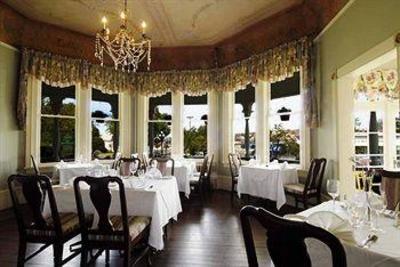 фото отеля Huntingdon Hotel & Suites
