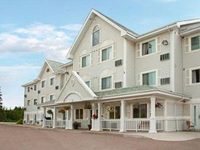 Travelodge Suites Moncton