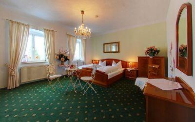 фото отеля Hotel Zur Post Garni Andechs