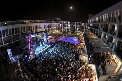 фото отеля Ibiza Rocks Hotel