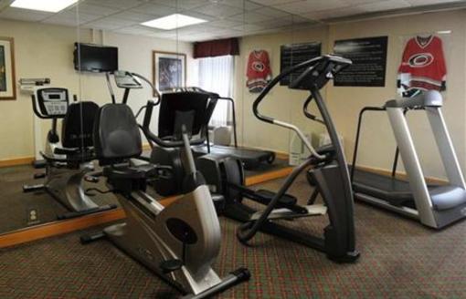 фото отеля Hampton Inn Raleigh - North