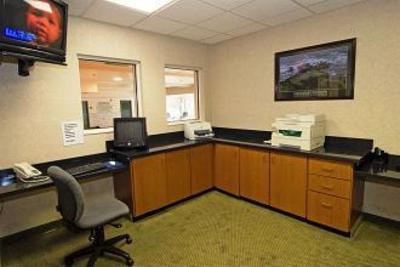 фото отеля Country Inn & Suites Atlanta-Airport North