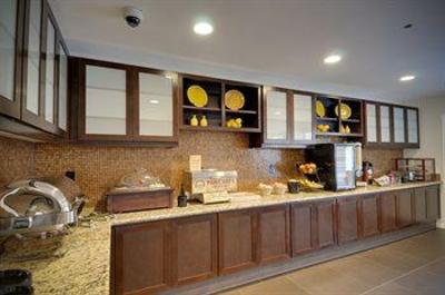 фото отеля Red Lion Inn Sacramento Rancho Cordova