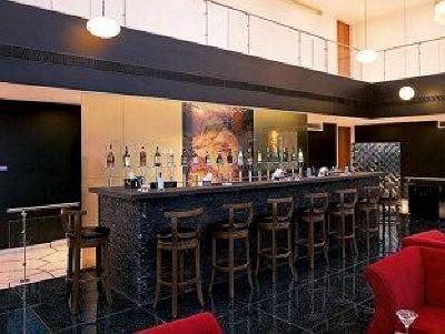 фото отеля The Waterstones Hotel