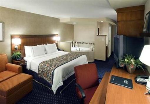 фото отеля Courtyard by Marriott Oklahoma City Downtown