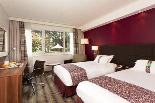фото отеля Holiday Inn Lille Ouest Englos
