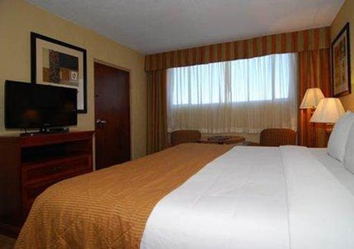 фото отеля Clarion Hotel Broken Arrow
