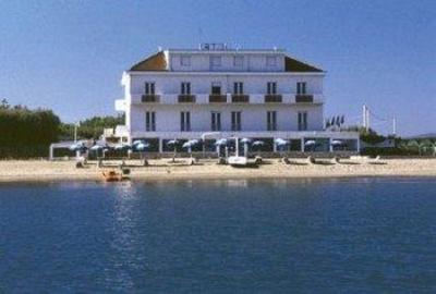 фото отеля Strand Hotel Montenero di Bisaccia