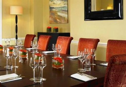 фото отеля Bournemouth Highcliff Marriott Hotel