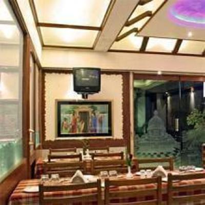 фото отеля Regal Enclave Hotel Mumbai