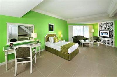 фото отеля Pulai Desaru Beach Resort and Spa