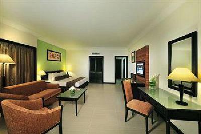 фото отеля Pulai Desaru Beach Resort and Spa