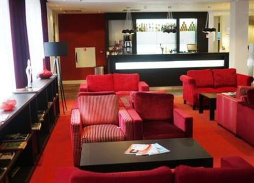 фото отеля Holiday Inn Express Amsterdam-Schiphol