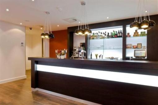 фото отеля Holiday Inn Express Amsterdam-Schiphol