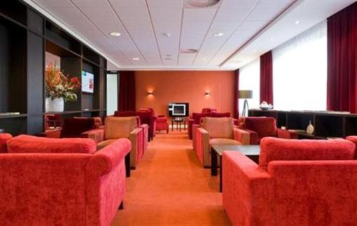 фото отеля Holiday Inn Express Amsterdam-Schiphol