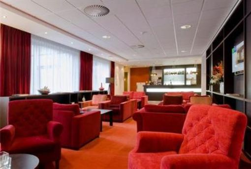фото отеля Holiday Inn Express Amsterdam-Schiphol
