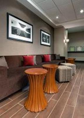 фото отеля Hampton Inn & Suites Downtown Milwaukee Hotel