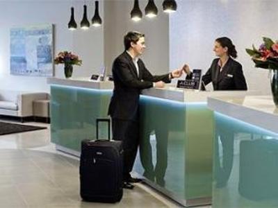 фото отеля Mercure Hotel Auckland