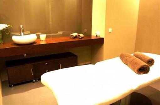 фото отеля Sweet Atlantic Hotel and Spa