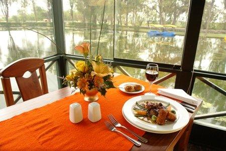 фото отеля Hotel El Lago Estelar