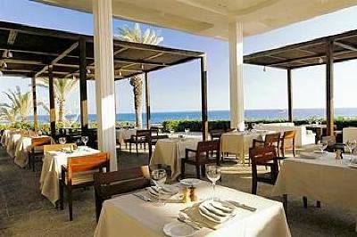 фото отеля Almyra Hotel Paphos