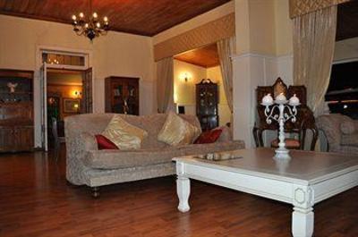 фото отеля Tsitsikamma Village Inn