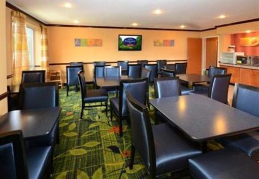 фото отеля Fairfield Inn Airport Greensboro