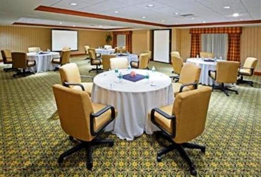 фото отеля Staybridge Suites Parsippany