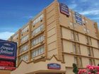 фото отеля Howard Johnson Express Inn and Suites - Brampton