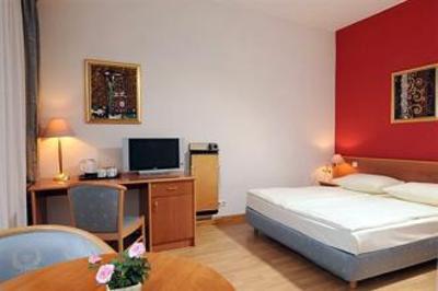 фото отеля Best Western Hotel President Berlin