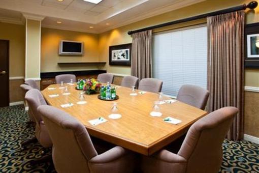 фото отеля Holiday Inn Ft. Lauderdale Airport