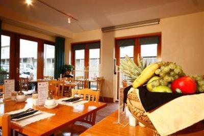 фото отеля BEST WESTERN Admiralty Motor Inn