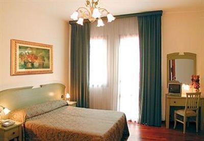 фото отеля Hotel Altieri