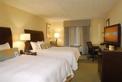 фото отеля Hilton Garden Hampton Coliseum