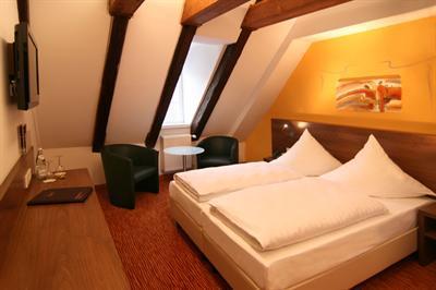 фото отеля Altstadthotel Arch
