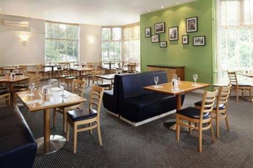 фото отеля Holiday Inn Basingstoke
