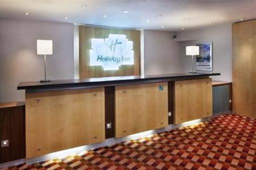 фото отеля Holiday Inn Basingstoke