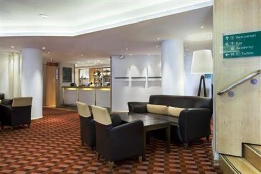фото отеля Holiday Inn Basingstoke