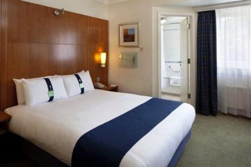 фото отеля Holiday Inn Basingstoke