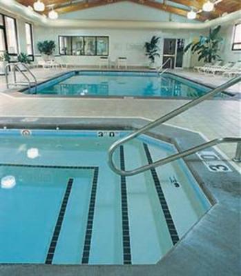 фото отеля Courtyard by Marriott Anchorage Airport