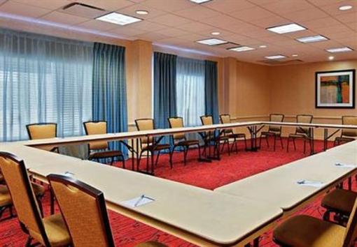 фото отеля Residence Inn Charlotte SouthPark