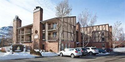 фото отеля Copperbottom Inn by Wyndham Vacation Rentals