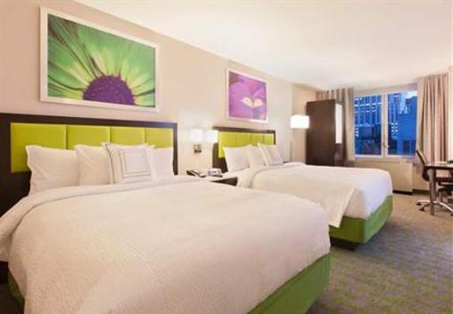 фото отеля SpringHill Suites New York Midtown Manhattan Fifth Avenue
