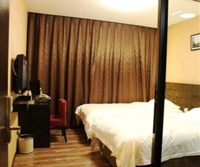 фото отеля Yanji Golden Joy Holiday Inn