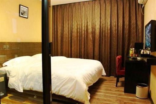 фото отеля Yanji Golden Joy Holiday Inn