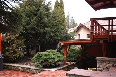 фото отеля Sebestyén Apartmanház-Motel