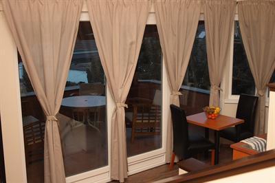 фото отеля Sebestyén Apartmanház-Motel