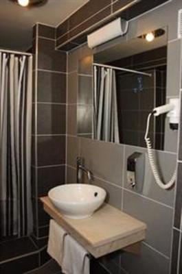 фото отеля Sebestyén Apartmanház-Motel